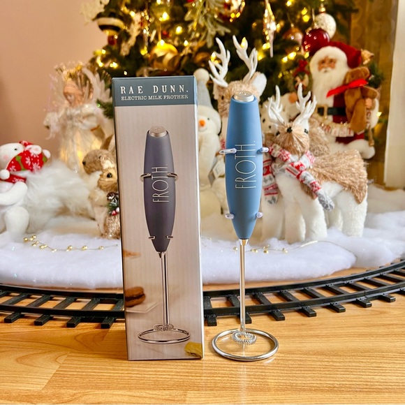 Rae Dunn milk frother - Picture 6 of 9